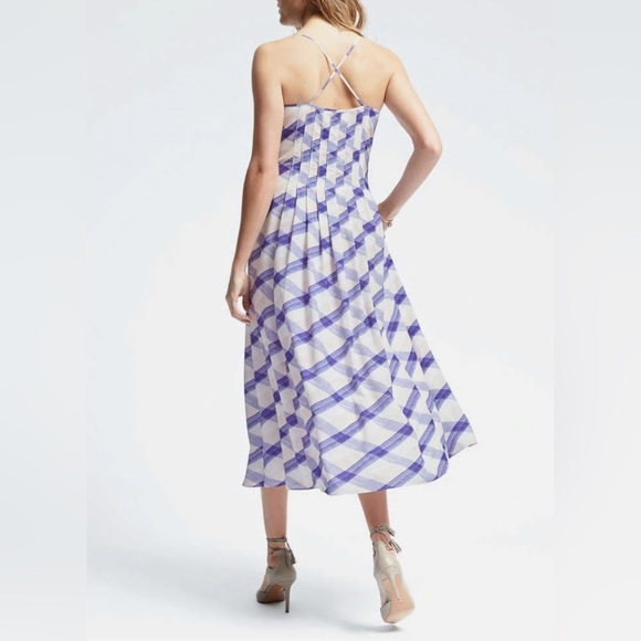 Banana Republic Plaid A-Line Slip Pleated Dress size 2 - Picture 2 of 15